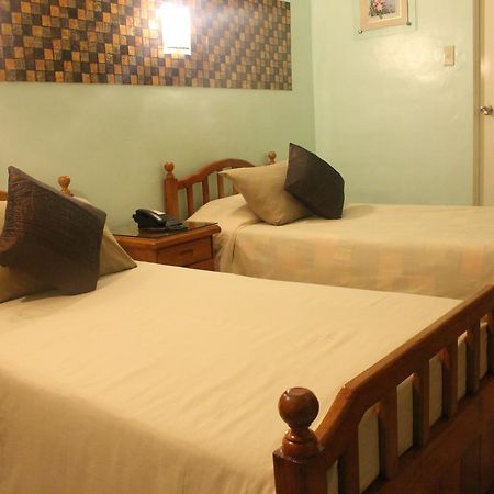 Saint Illian'S Inn Makati Makati City Ngoại thất bức ảnh