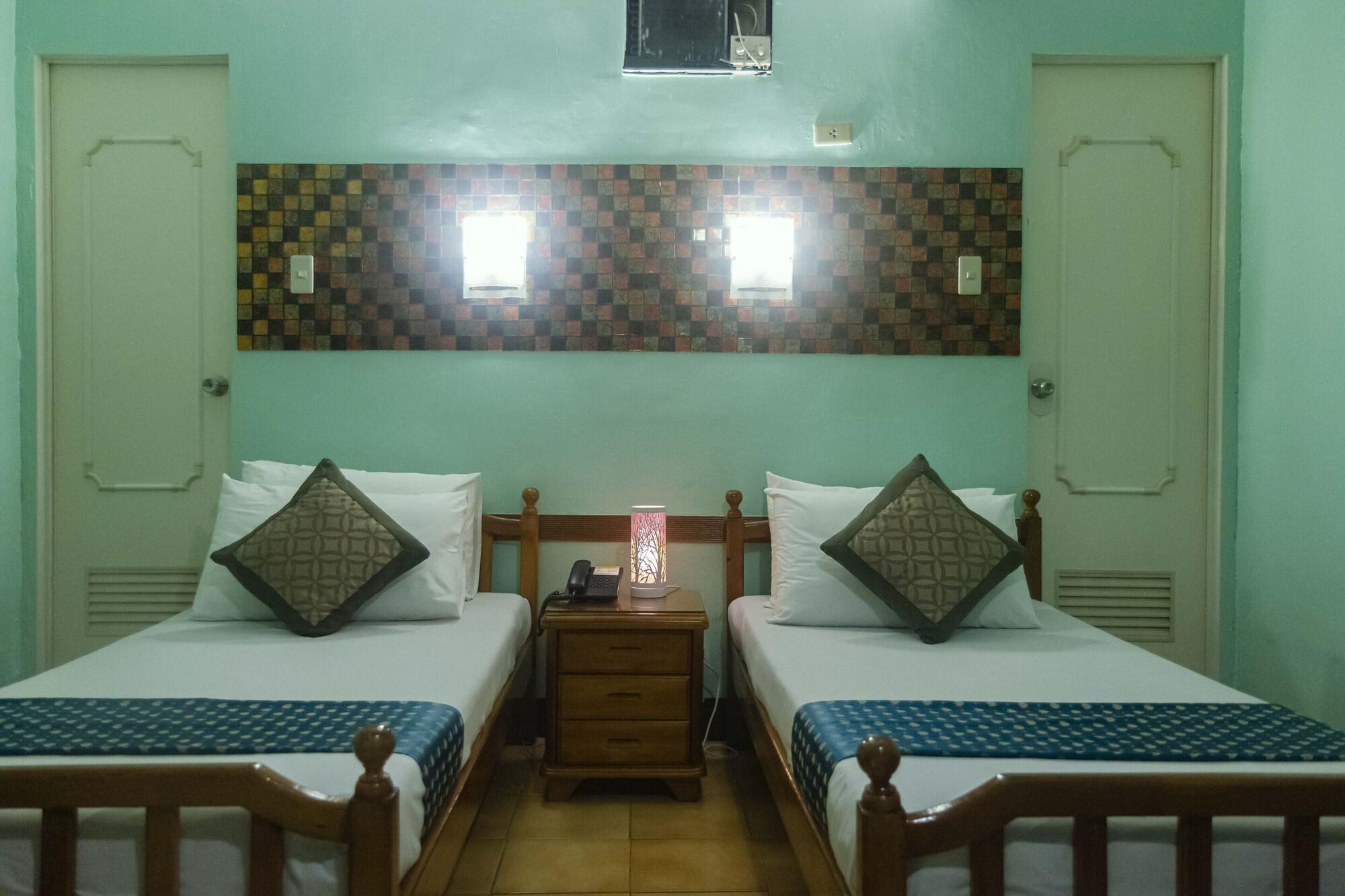 Saint Illian'S Inn Makati Makati City Ngoại thất bức ảnh