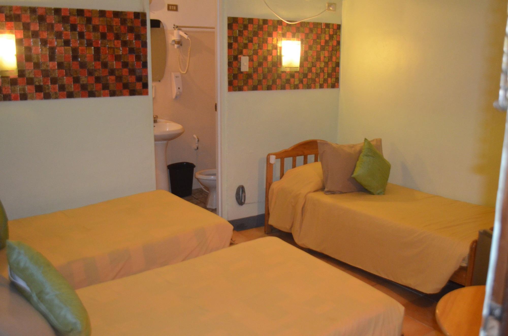 Saint Illian'S Inn Makati Makati City Ngoại thất bức ảnh