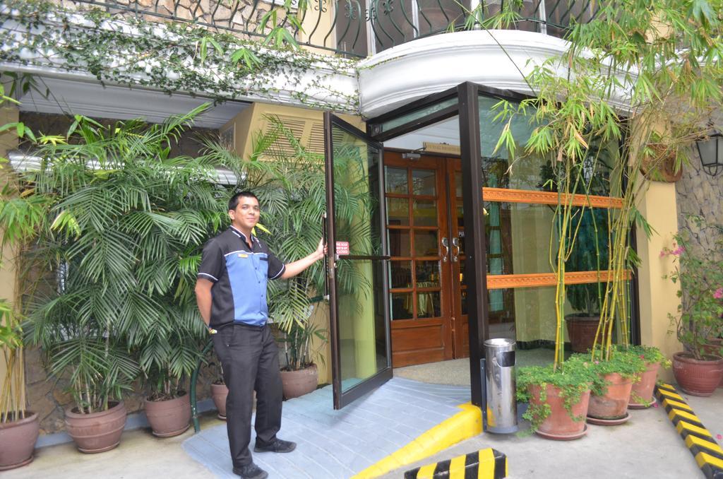 Saint Illian'S Inn Makati Makati City Ngoại thất bức ảnh