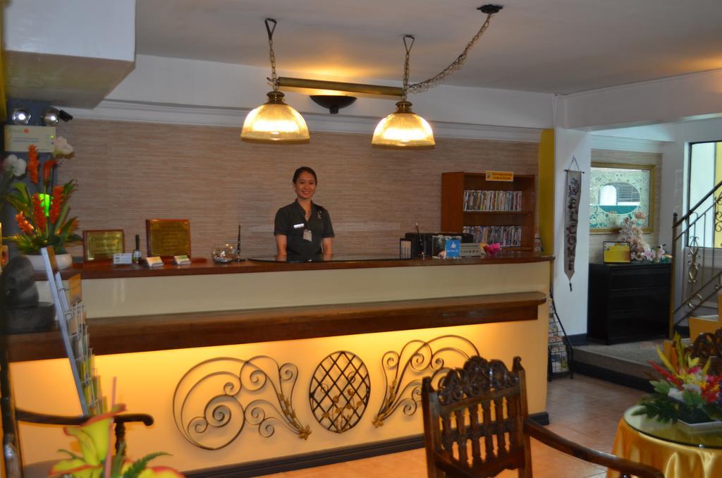 Saint Illian'S Inn Makati Makati City Ngoại thất bức ảnh